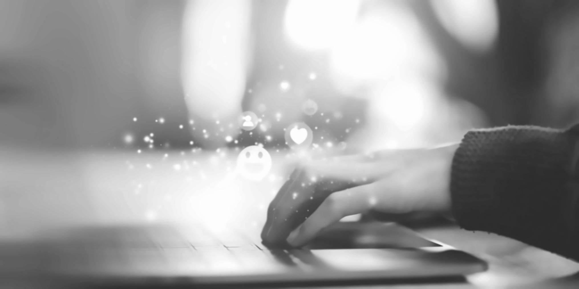 Proyectos finales de estudiantes exhibidos en el estudio